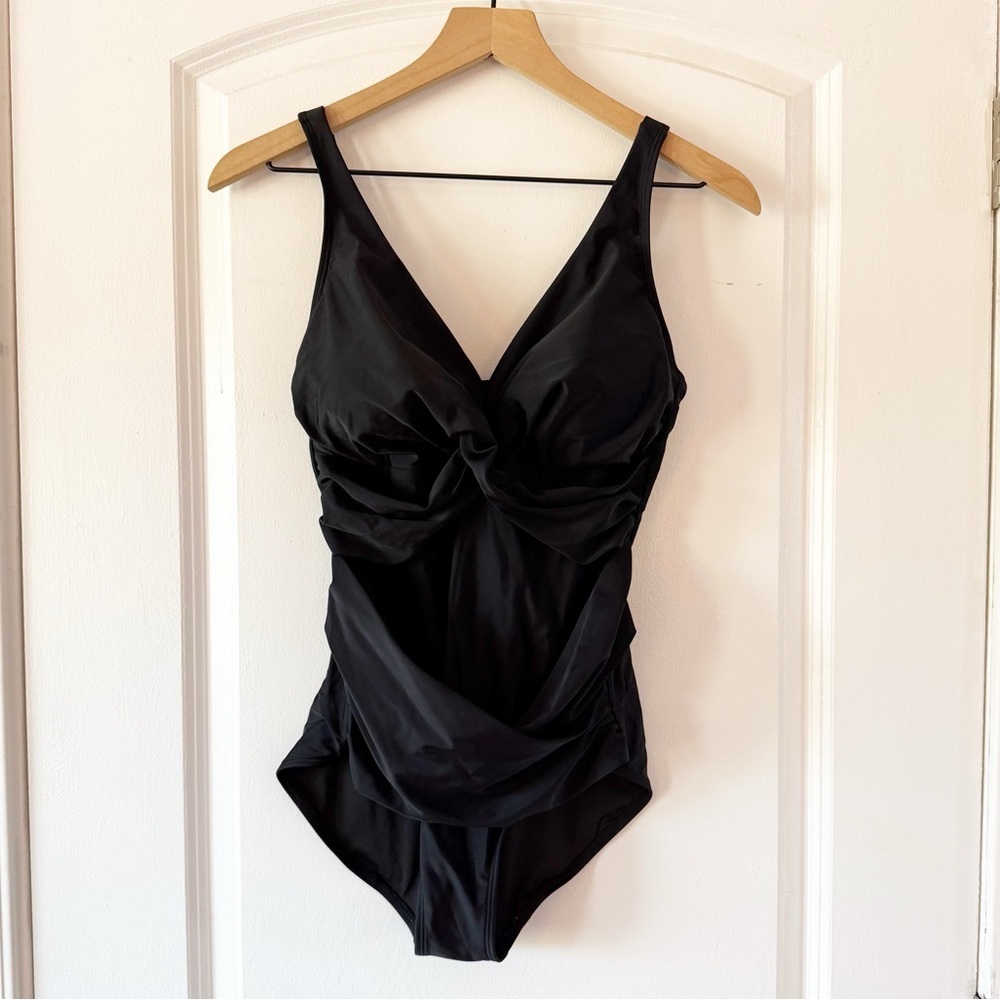 SMISMIVO Ruched Tummy Control One Piece Swimsuit In Black - Picture 3 of 8